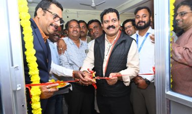 रायपुर : उपमुख्यमंत्री श्री विजय शर्मा ने प्रदेश का पहला सड़क सुरक्षा अनुभव कक्ष का किया शुभारंभ