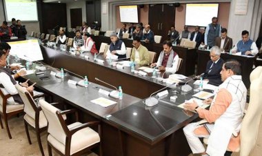 सिंहस्थ-2028 के लिए उज्जैन, इंदौर संभाग में जारी अधोसंरचनात्मक कार्यों की प्रगति की प्रत्येक 15 दिन में हो समीक्षा : मुख्यमंत्री डॉ. यादव