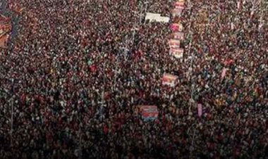 Prayagraj Mahakumbh Stampede: महाकुंभ भगदड़ पर अमित शाह, राजनाथ सिंह और राष्ट्रपति दु:खी, लिखा- 'जिन्होंने अपनो को खोया...'