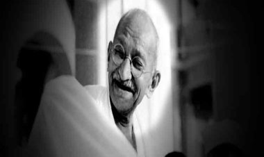 Mahatma Gandhi Death Anniversary: राहुल गांधी ने महात्मा गांधी को बताया भारत की आत्मा, बोले- बापू के आदर्शों से ही होगा भारत का विकास