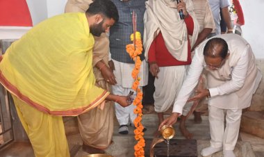 रायपुर : गहिरा गुरु महाराज के उपदेशों से आदिवासी समाज को मिला सत्य सनातन धर्म का बोध - मुख्यमंत्री श्री विष्णुदेव साय