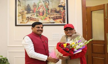 मुख्यमंत्री डॉ. यादव से अभिनेता श्री अन्नू कपूर ने भेंट की