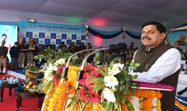 पुलिस अपने कर्तव्यों का पालन करते हुए खेलों में भी अर्जित कर रही हैं राष्ट्रीय-अंतर्राष्ट्रीय स्तर पर उपलब्धियां : मुख्यमंत्री डॉ. यादव