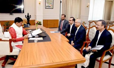 मुख्यमंत्री डॉ. यादव से आईटीसी के चेयरमैन श्री पुरी एवं सीआईआई और एक्सिस बैंक के प्रतिनिधियों ने की सौजन्य भेंट