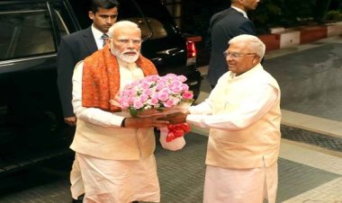 प्रधानमंत्री श्री मोदी का राज्यपाल श्री पटेल ने किया स्वागत