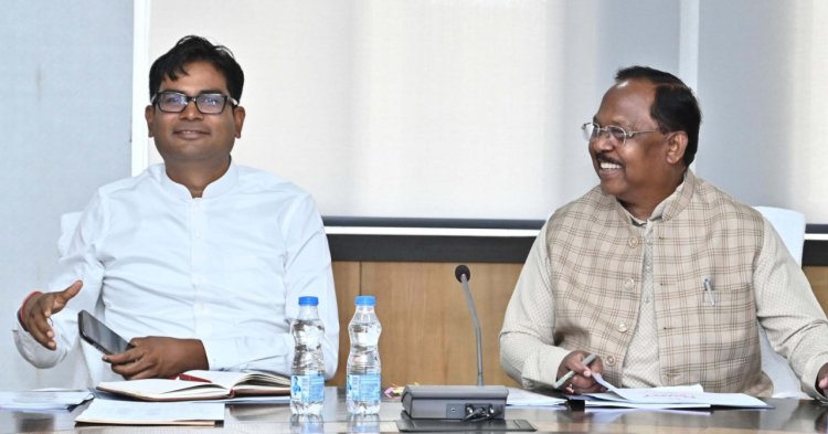 रायपुर: वित्त मंत्री की बजट प्रस्ताव पर मंत्री स्तरीय चर्चा