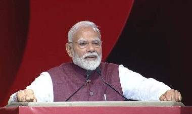 प्रधानमंत्री नरेन्‍द्र मोदी ने कहा कि विश्‍व 21वीं सदी के भारत की ओर बेहद उत्‍सुकता से देख रहा है