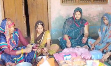 होली के रंग में रंगमय हुई हापुड़ की धरती, बाजारों में हापुड़ के रंगों की मांग बढ़ी