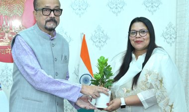 रायपुर : राज्यपाल श्री डेका ने संयुक्त सचिव को भारतीय प्रशासनिक सेवा में पदोन्नत होने पर बधाई दी