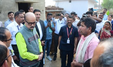 रायपुर : राज्यपाल श्री रमेन डेका ने कोरबा जिले के ग्राम कुरूडीह में ग्रामीणों से की आत्मीय भेंट