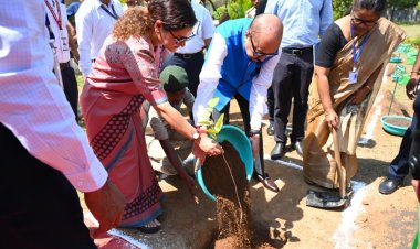 रायपुर : एक पौधा जरूर लगाएं, धरती को हरियाली दें- राज्यपाल श्री रमेन डेका