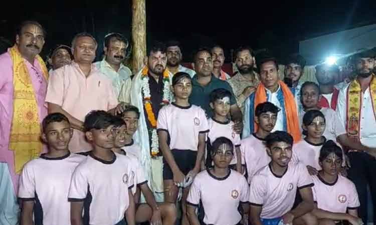 पीएम मोदी ने खेल को पहले से आगे बढ़ाया है.