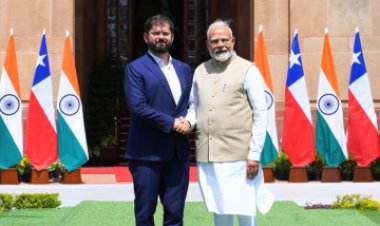 प्रधानमंत्री नरेन्‍द्र मोदी ने नई दिल्‍ली में चिली के राष्ट्रपति गेब्रियल बोरिक फॉन्ट से मुलाकात की