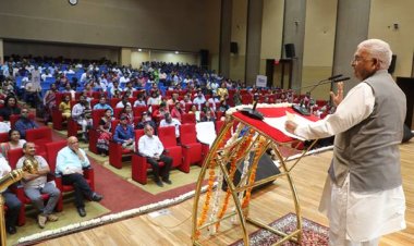 राज्य स्थापना दिवस हमारी मूल पहचान और सम्मान को बढ़ाने का संकल्प दिवस : राज्यपाल श्री पटेल