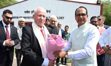 कृषि मंत्री शिवराज सिंह चौहान और इजराइल के कृषि मंत्री ने कृषि में द्विपक्षीय सहयोग से संबंधित समझौतों पर हस्ताक्षर किए