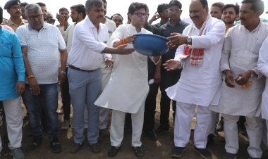 मुख्यमंत्री डॉ. यादव द्वारा जल गंगा संवर्धन अभियान में जो कदम उठाये गये हैं, वह सराहनीय हैं : केन्द्रीय मंत्री श्री सिंधिया