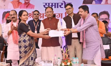 रायपुर : प्रत्येक जरूरतमंद को किफायती आवास उपलब्ध कराने के लिए सरकार कर रही है भगीरथ प्रयास : मुख्यमंत्री श्री साय