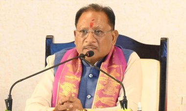 रायपुर : मुख्यमंत्री श्री विष्णुदेव साय की अध्यक्षता में 'विकसित बस्तर की ओर' विषय पर परिचर्चा का हुआ आयोजन