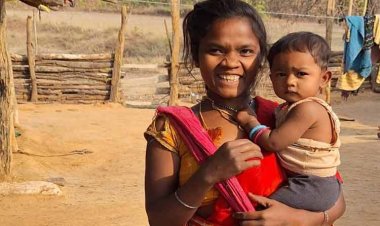 रायपुर : बेटी अनुष्का की छठी में महतारी वंदन योजना बनी खुशियों की वजह