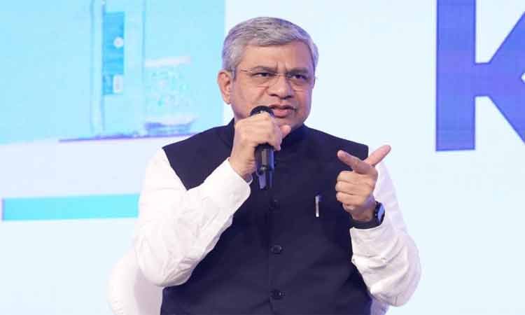 कानून व्‍यवस्‍था को सरल बनाने के लिए केन्‍द्र ने 2014 से अब तक 1,500 से अधिक पुराने कानूनों को हटाया: केंद्रीय मंत्री अश्विनी वैष्णव