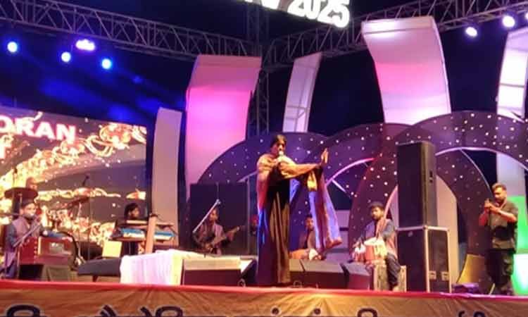 बुलंदशहर महोत्सव में जमी शायरों की महफ़िल