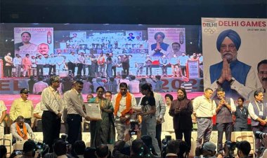 मुख्‍यमंत्री रेखा गुप्‍ता ने नई दिल्‍ली के तालकटोरा स्‍टेडियम में दिल्‍ली गेम्‍स 2025 का उद्घाटन किया