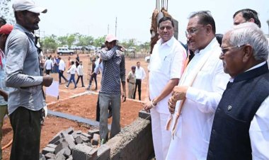 रायपुर : मुख्यमंत्री श्री विष्णु देव साय आज अचानक पहुंचे अछोटी