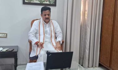 उप मुख्यमंत्री श्री शुक्ल ने स्वास्थ्य अमले को दिलाई तंबाकू नियंत्रण की शपथ