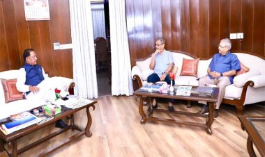 रायपुर : छत्तीसगढ़ में मेदांता अस्पताल और वरुण बेवरेजेस संयंत्र की स्थापना का प्रस्ताव, मुख्यमंत्री से निवेशकों ने की मुलाकात