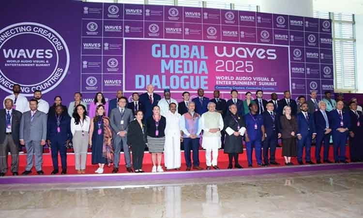 वेव्स शिखर सम्मेलन: भारत ने वैश्विक मीडिया संवाद की मेजबानी की