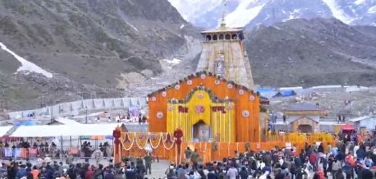 दर्शन के लिए खोले गए केदारनाथ धाम के कपाट