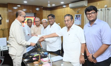 रायपुर : राज्यपाल श्री डेका से छत्तीसगढ़ अग्रवाल संगठन के पदाधिकारियों ने की भेंट