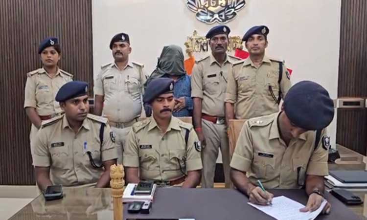 रोहतास : मां-बेटी हत्याकांड का खुलासा, आरोपी गिरफ्तार