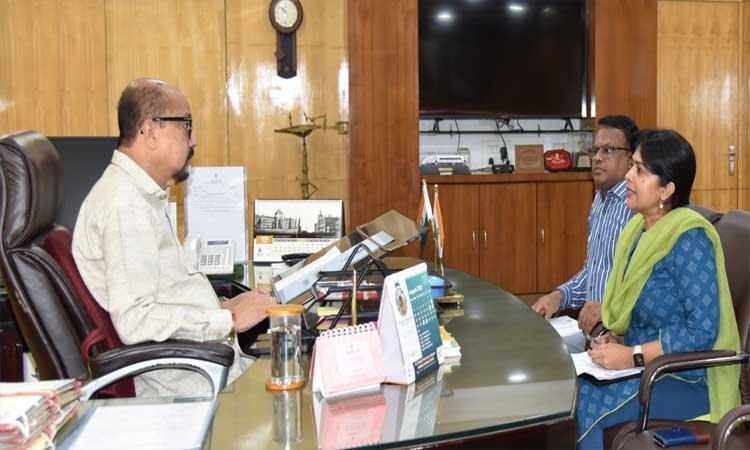 रायपुर : राज्यपाल श्री डेका ने छत्तीसगढ़ को टी.बी. मुक्त बनाने के लिए सघन प्रयास करने के दिए निर्देश