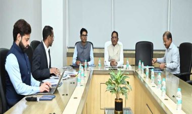 रायपुर : मुख्यमंत्री श्री साय ने जीएसटी विभाग की समीक्षा बैठक में कर अपवंचन पर सख्ती के दिए निर्देश