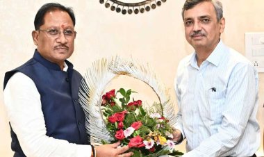 रायपुर : मुख्यमंत्री श्री साय से भारत सरकार में भूमि संसाधन सचिव ने की सौजन्य भेंट