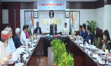 रायपुर : विश्वविद्यालयों एवं कॉलेजों में शैक्षणिक गुणवत्ता बढ़ाने रिक्त पदों पर भर्ती की कार्रवाई प्राथमिकता से करें- राज्यपाल श्री रमेन डेका