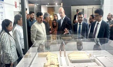 मुख्यमंत्री डॉ. यादव ने ‘फीरा दे, बार्सिलोना मेले में देखा स्पेन के स्मार्ट नगर का माडल