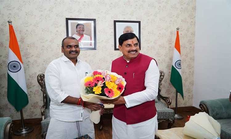 उज्जैन में शीघ्र प्रारंभ होगा आकाशवाणी केंद्र : मुख्यमंत्री डॉ. यादव