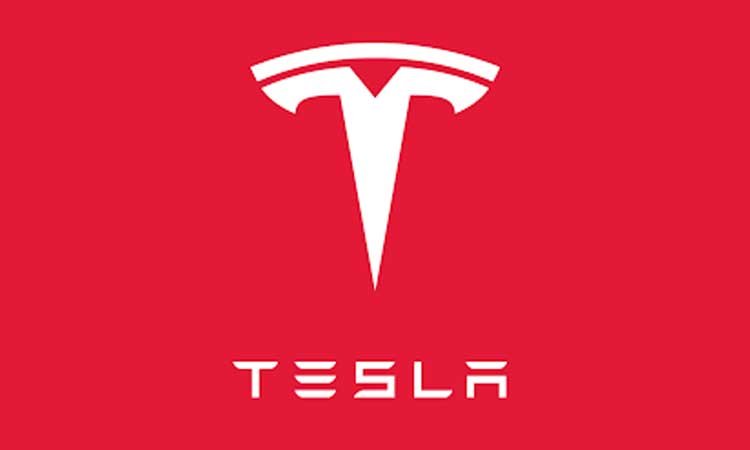 टेस्ला की भारत में एंट्री, Model Y के साथ मुंबई में पहला शोरूम लॉन्च