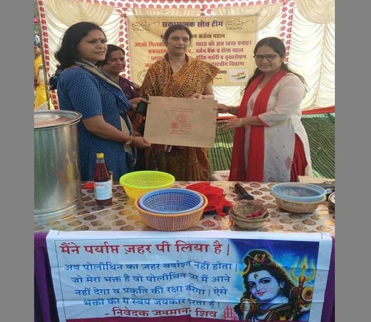 प्रधानमंत्री श्री मोदी ने ‘सकारात्मक सोच’ महिला समूह की पहल को प्रशंसनीय बताया