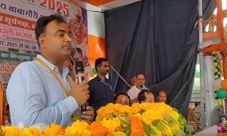 राजनीति सेवा का माध्यम होनी चाहिए: विजय कुमार सिन्हा