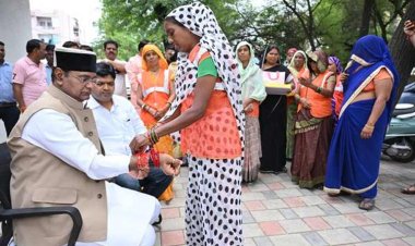मंत्री श्री सारंग ने स्वच्छता मित्र बहनों के साथ मनाया रक्षाबंधन पर्व