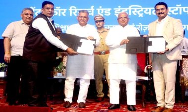 उद्योगों की मांग अनुसार कौशल विकास पाठ्यक्रम डिजाइन करें : राज्यपाल श्री पटेल