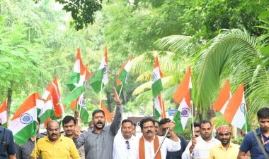 रायपुर : हर घर तिरंगा अभियान में शामिल हुए उपमुख्यमंत्री श्री विजय शर्मा