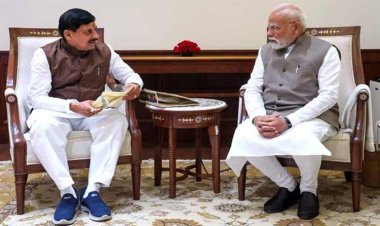 प्रधानमंत्री श्री नरेन्द्र मोदी को मध्यप्रदेश आने का निमंत्रण