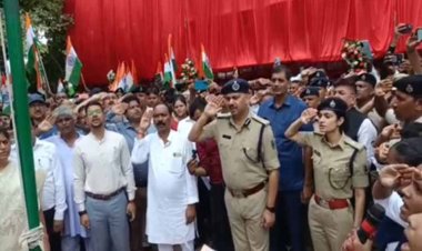 पूर्णिया के धमदाहा में शहीदों की स्मृति में राजकीय समारोह आयोजित