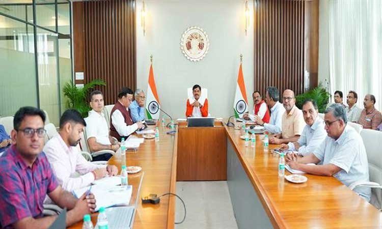 प्रदेश में चलेगा सोलर पंप स्थापित करने का सघन अभियान