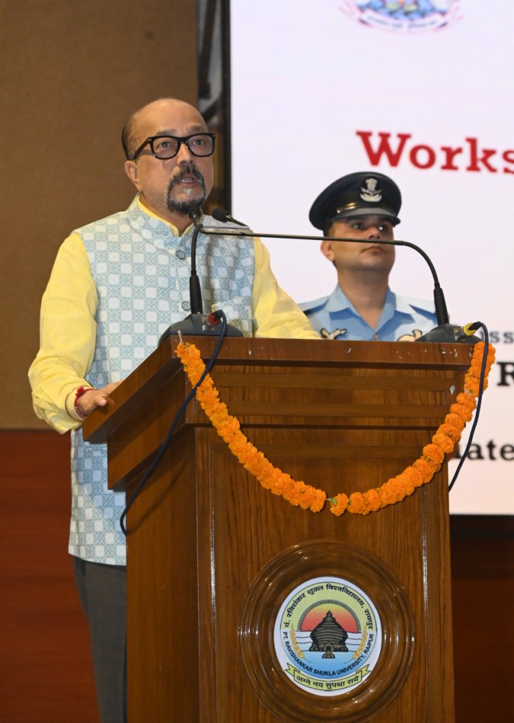 रायपुर : डिजिटल तकनीक का उपयोग करें लेकिन उस पर निर्भरता से बचें - राज्यपाल श्री डेका