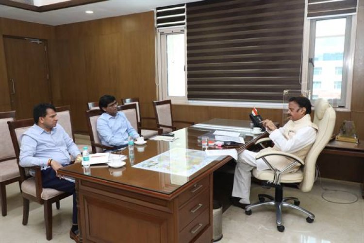 उप मुख्यमंत्री श्री शुक्ल ने विंध्य क्षेत्र और प्रभार ज़िले सागर के सड़क निर्माण कार्यों की समीक्षा की